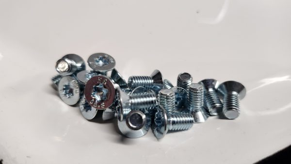 Šroub zápustná hlava TORX M5x10 zinkovaný 8.8 - Image 2