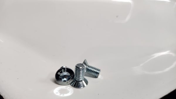 Šroub zápustná hlava TORX M5x10 zinkovaný 8.8 - Image 3