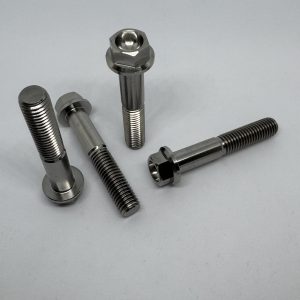 Šroub 6hr. hlava M10x1,5x57 TITANOVÝ nejen pro BMW